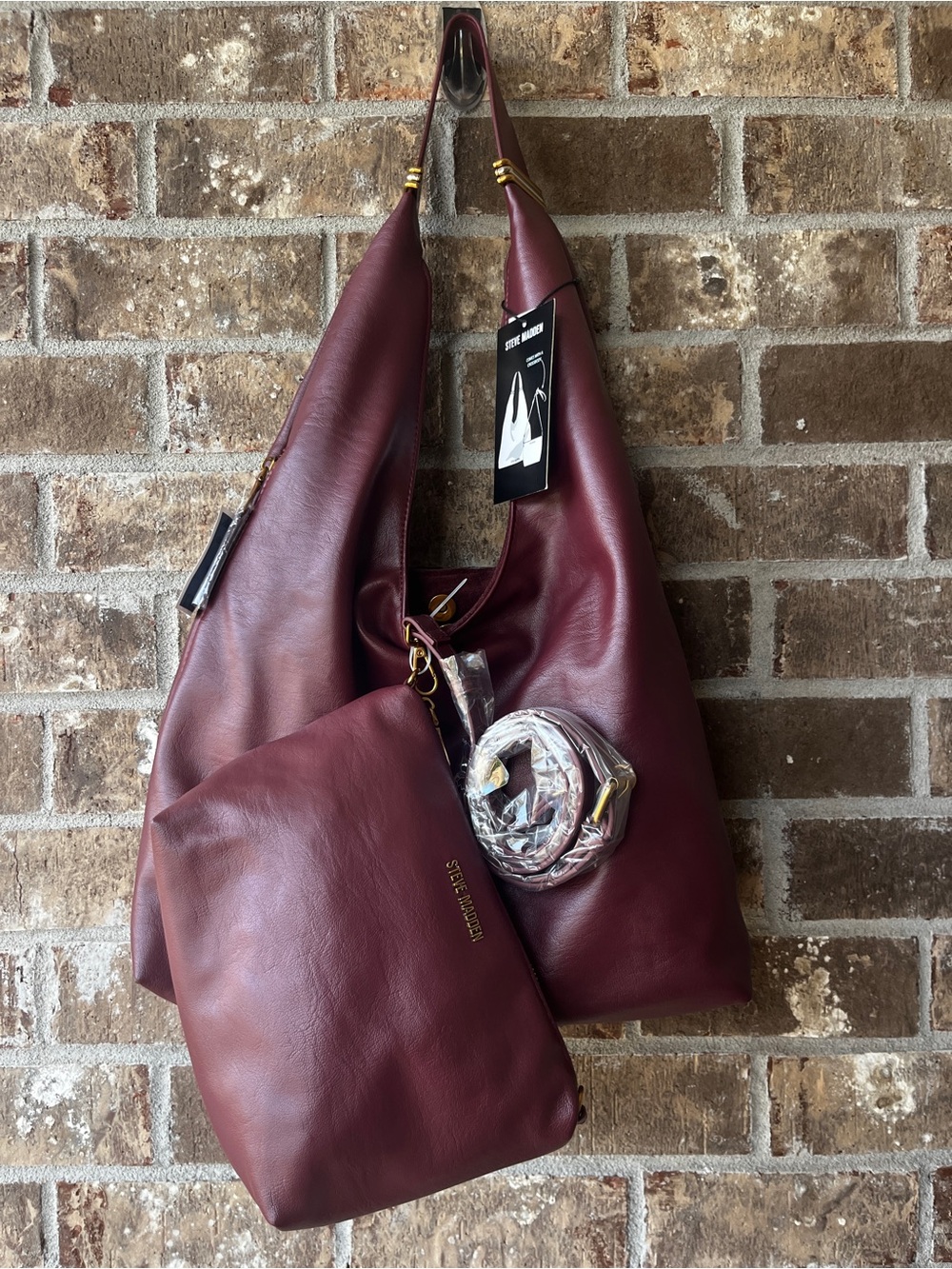 NWT Viral Steve Madden Dempsey Hobo with Matching Crossbody in Bloodstone